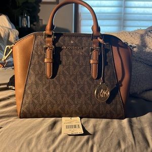 Michael Kors  Ciara bag